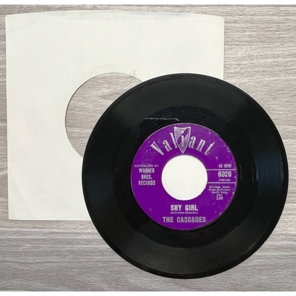 The Cascades Shy Girl / The Last Leaf 45 Teen Pop 1962 Valiant 6028 - Picture 3 of 6